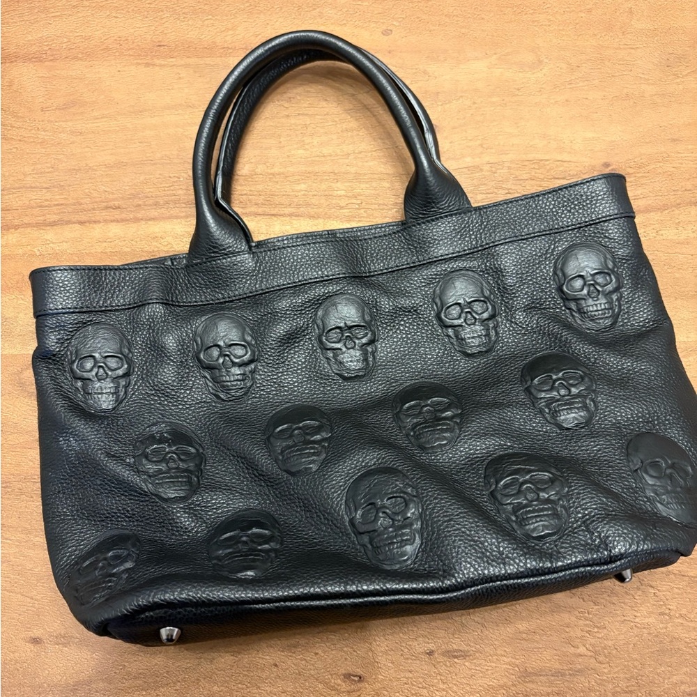 IO PELLE leather skull bag
